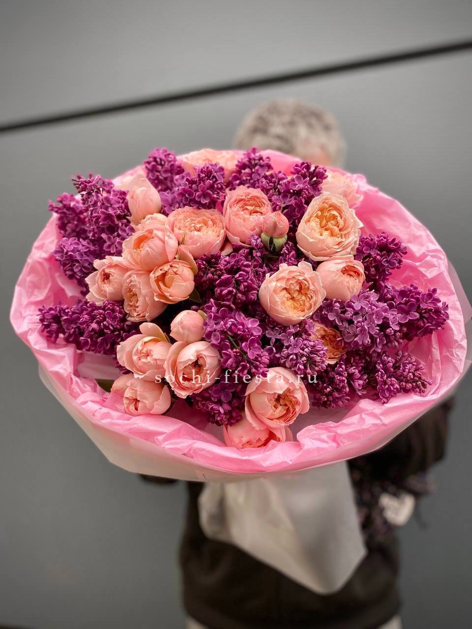 Букет с сиренью