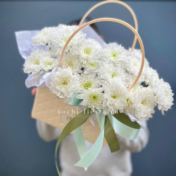 Сумочка с хризантемами в Саранске