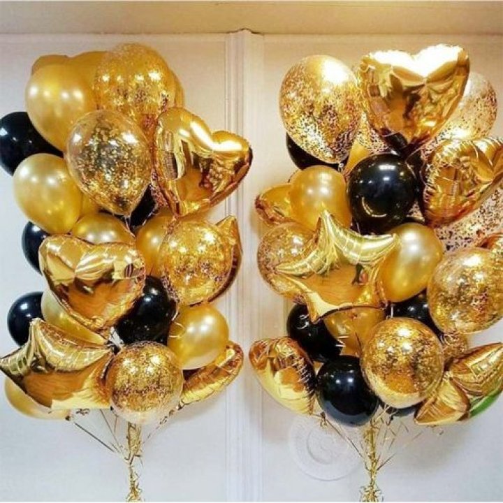 Фонтан шаров "Чёрное золото" в Саранске