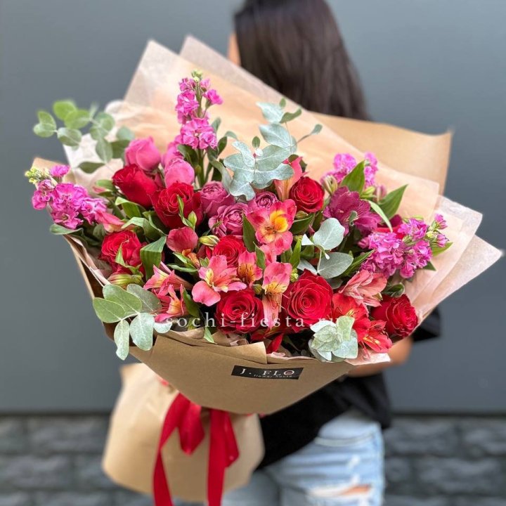 Дизайнерский букет №3 в Саранске