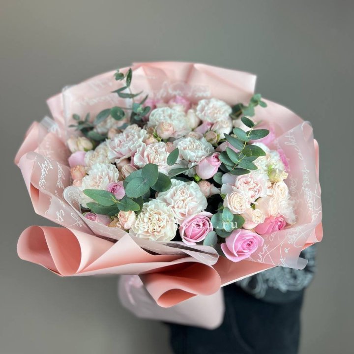  Букет  "Любовь в её глазах" в Саранске