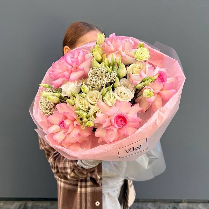 Букет "Розы с эустомой" в Саранске