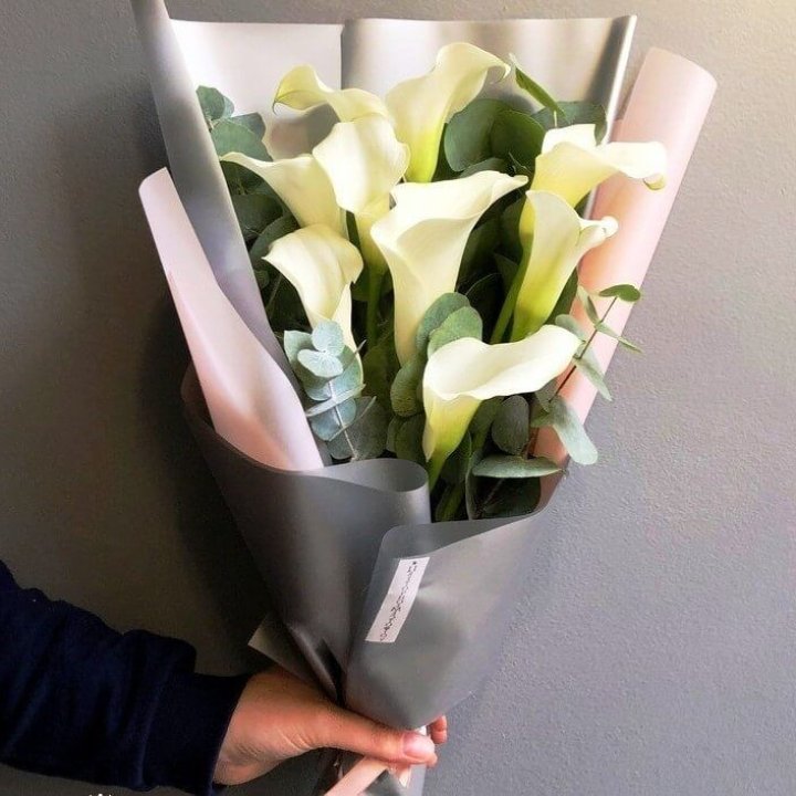 Каллы с эвкалиптом в Саранске