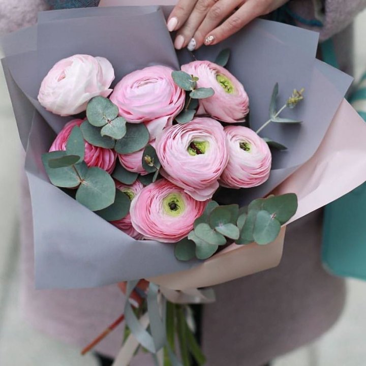 Ранункулюсы с эвкалиптом №1 в Саранске