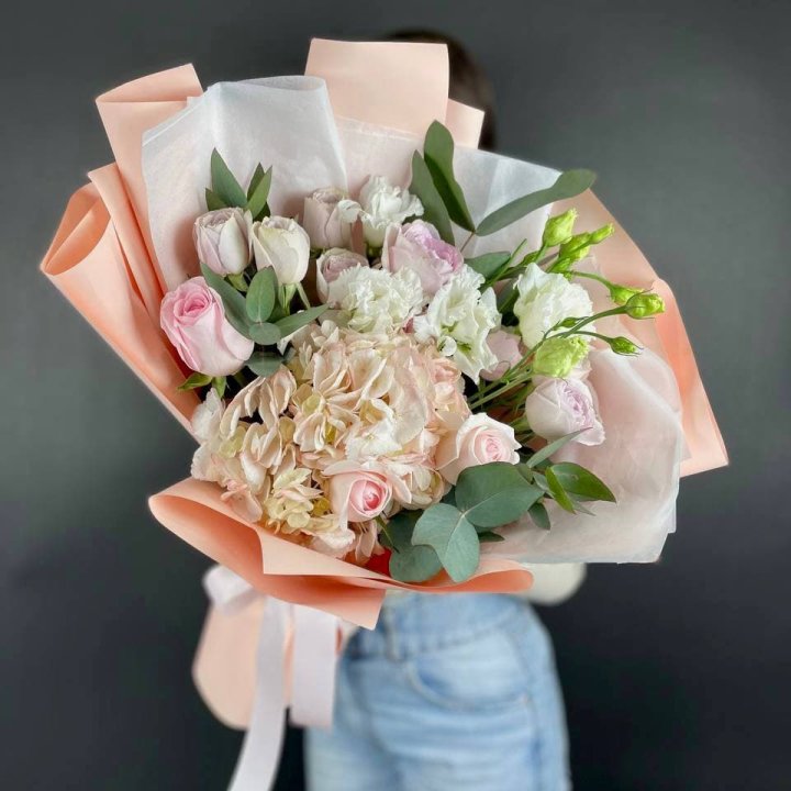 Букет с гортензией "Клодс" в Саранске