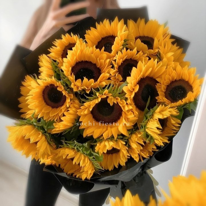 Букет подсолнухов "Гига" в Саранске