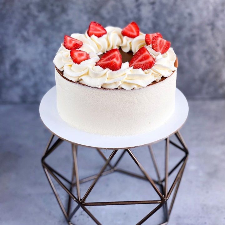 Торт "Клубника со сливками" в Саранске