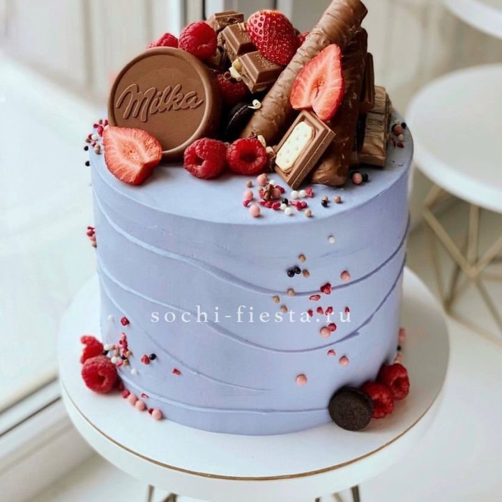 Торт "Milka's world" в Саранске