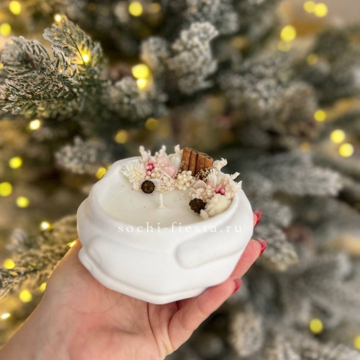 Свеча ароматическая в гипсе Руки с корицей в Саранске