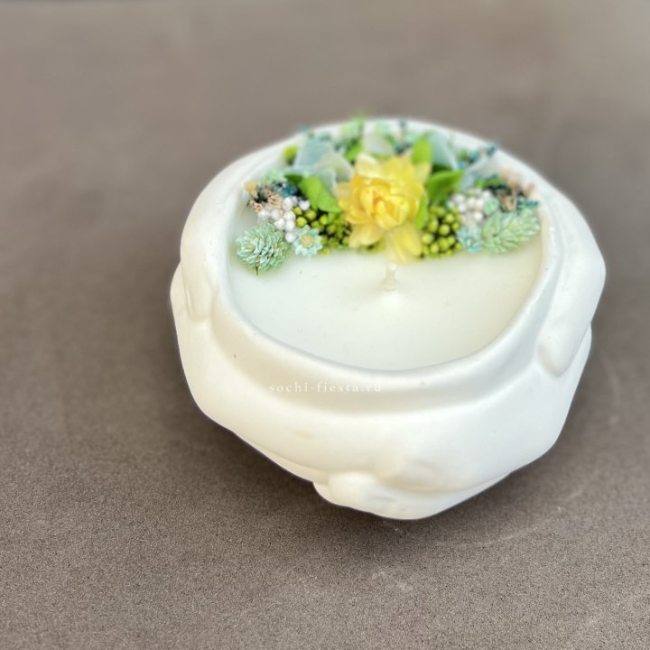 Свеча ароматическая в гипсе Руки в Саранске