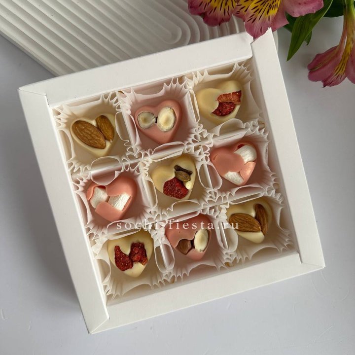 Набор конфет из бельгийского шоколада Сердца в Саранске