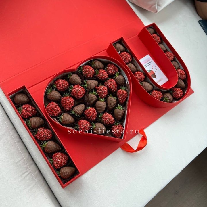 Клубника в шоколаде "Я люблю тебя" в Саранске