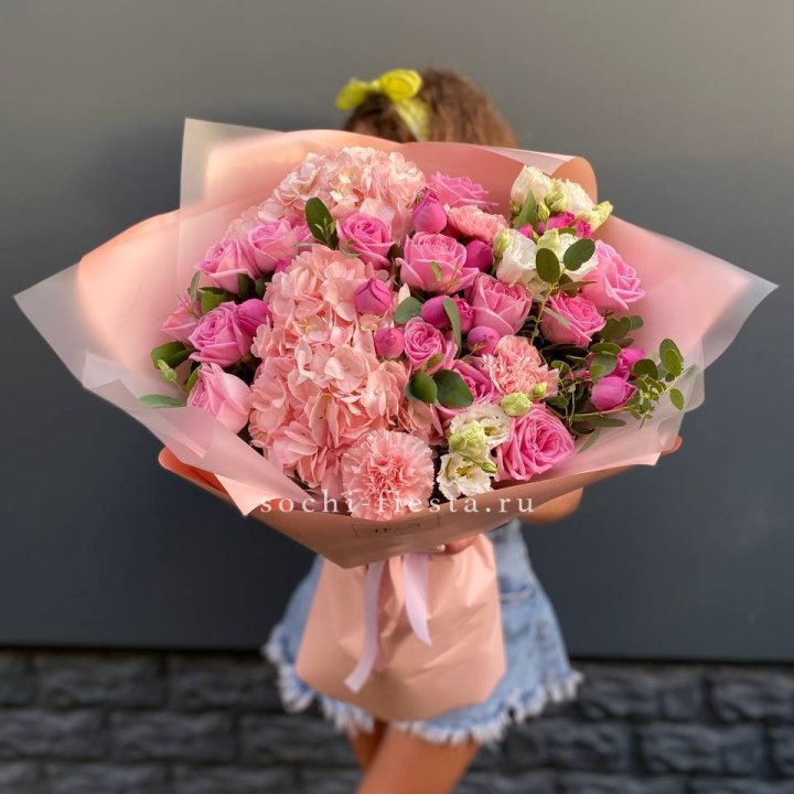 Авторский букет "Восторг" в Саранске