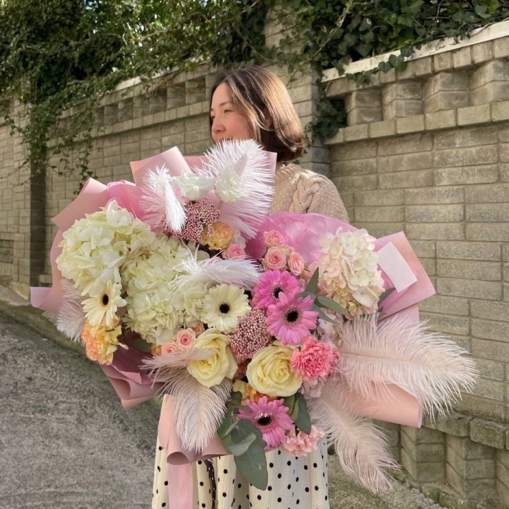 Дизайнерский букет "Валенсия" в Саранске