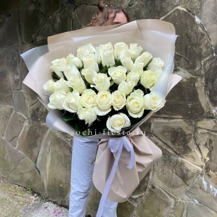 35 голландских роз в Саранске