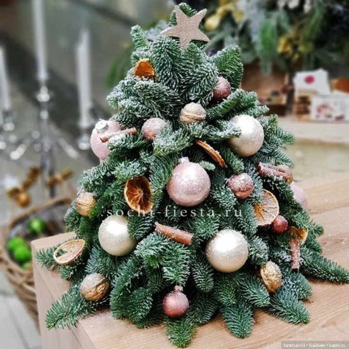 Новогодняя елочка "Блеск" в Саранске