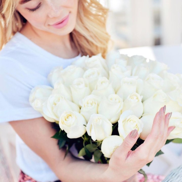 Букет высоких роз "Облака" в Саранске