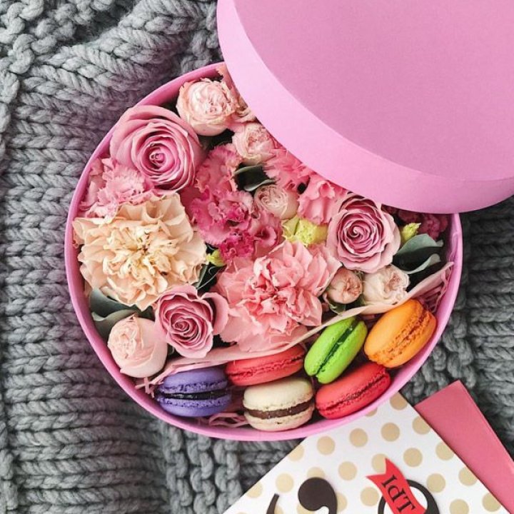 Цветочный бокс пинк в Саранске