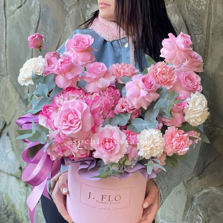 Цветочный бокс "Эсмиральда" в Саранске