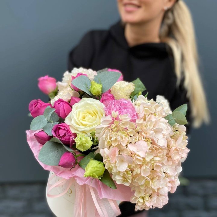 Дизайнерский цилиндр №4 в Саранске