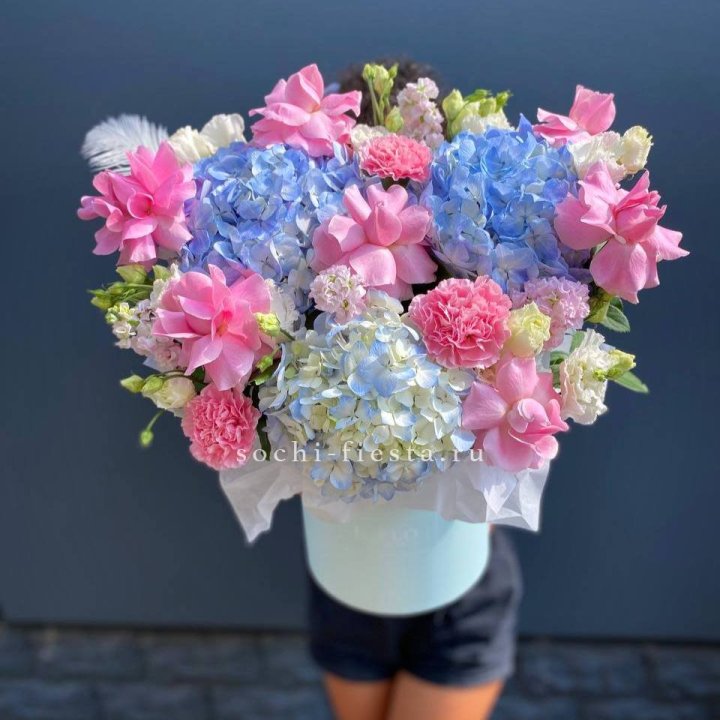 Коробка с цветами "Лемия" в Саранске