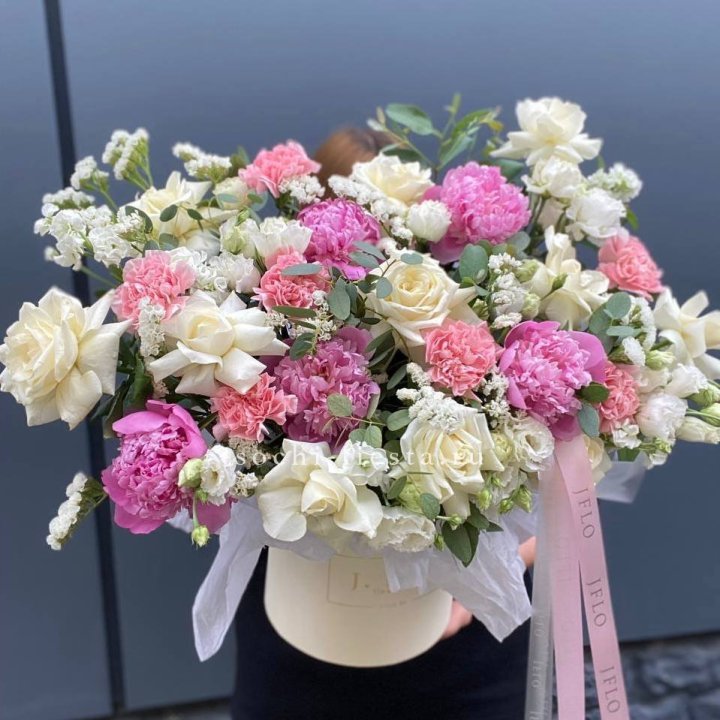 Дизайнерский бокс "Амор этерна" в Саранске