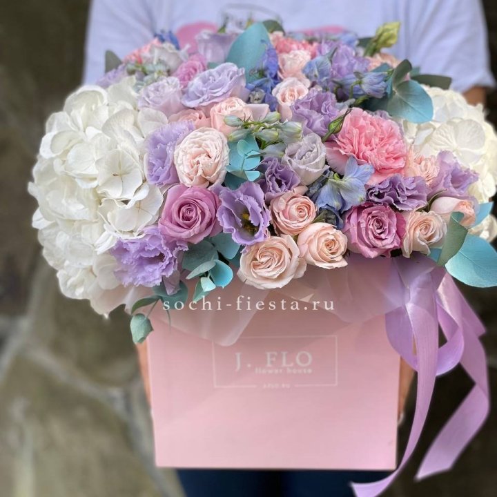 Цветочный бокс макси каб в Саранске