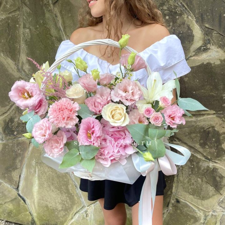 Авторская корзина "Миа" в Саранске