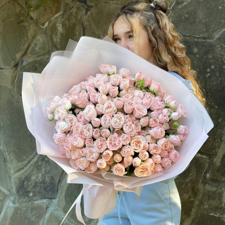 45 роза бомбастик Крем в Саранске