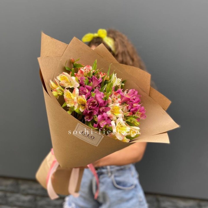 Альстромерии в крафте в Саранске