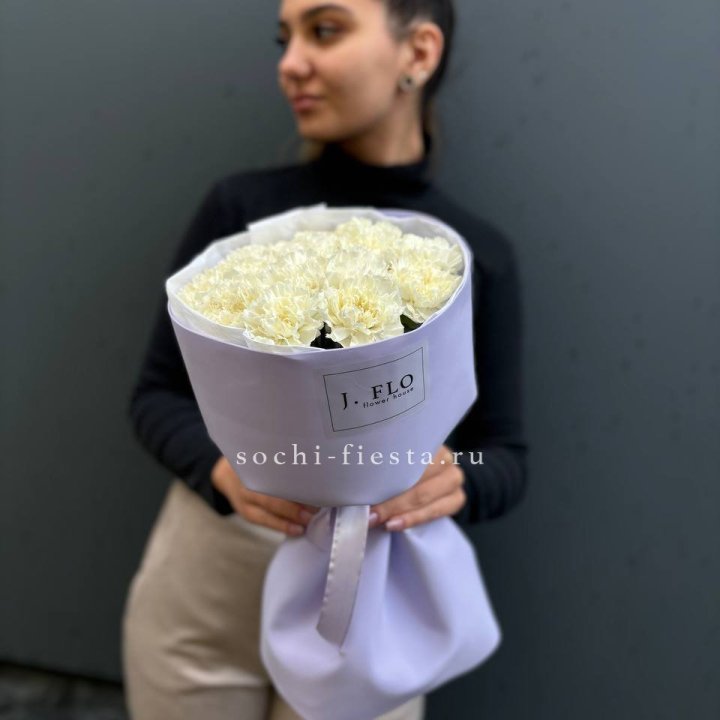 Букет белых диантусов в Саранске