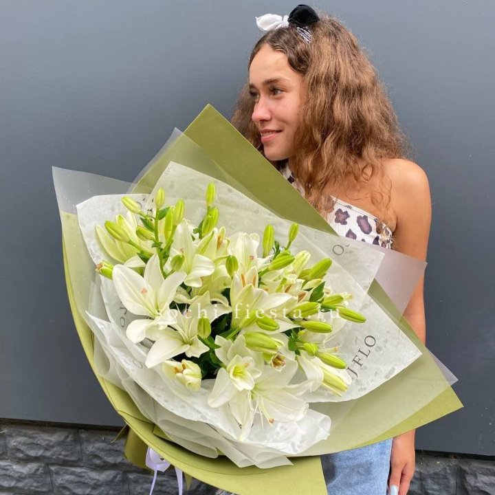 Букет  лилий "Изумруд" в Саранске