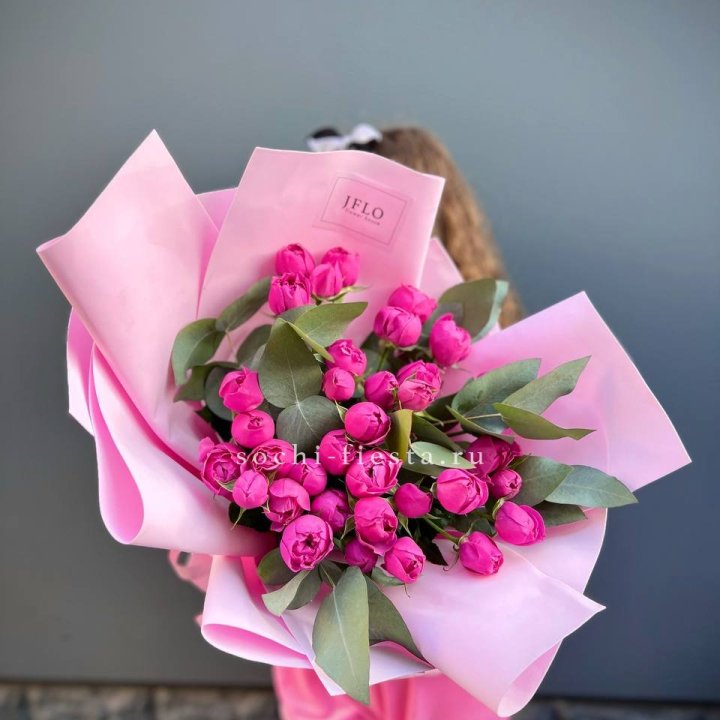 Пионовидные розы баблс в Саранске