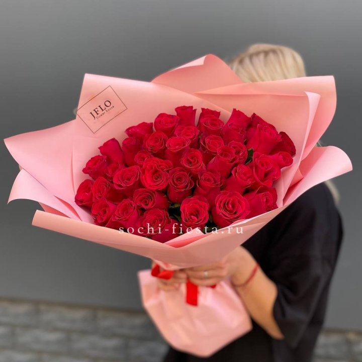 35 красных роз в Саранске