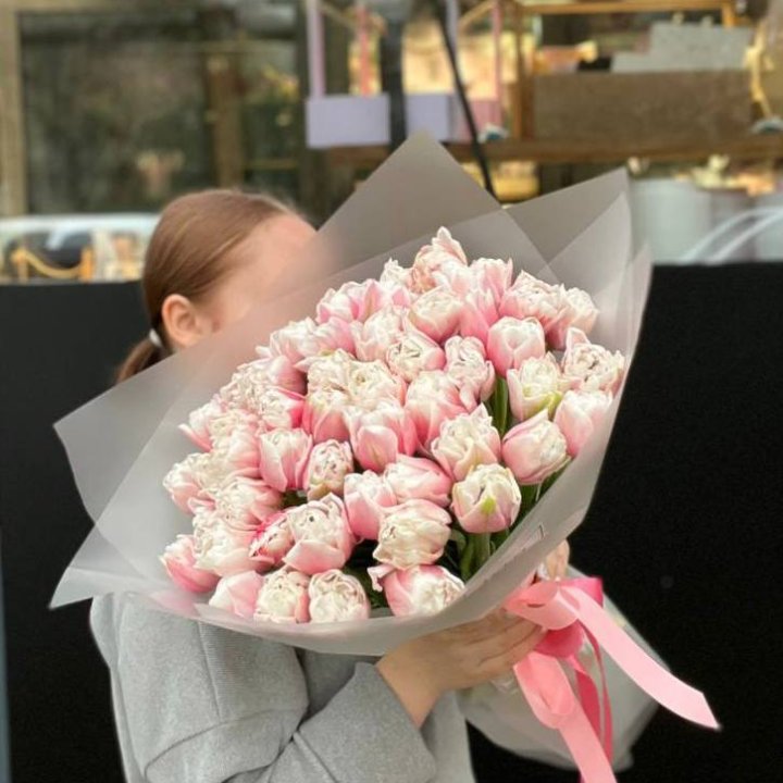 51 нежный тюльпан в Саранске