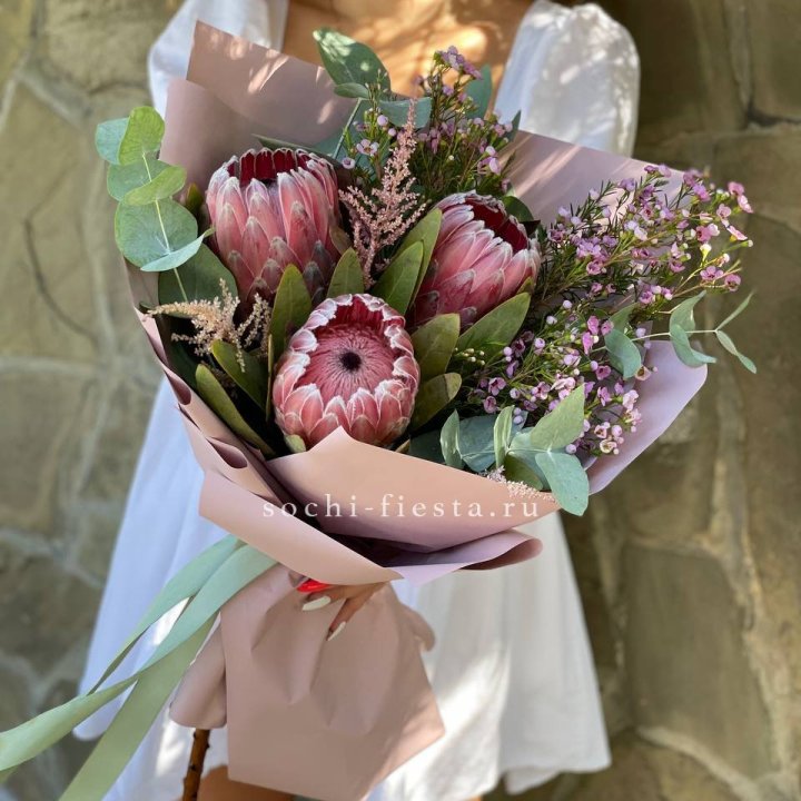 Букет из протеи "Клеопатра"  в Саранске
