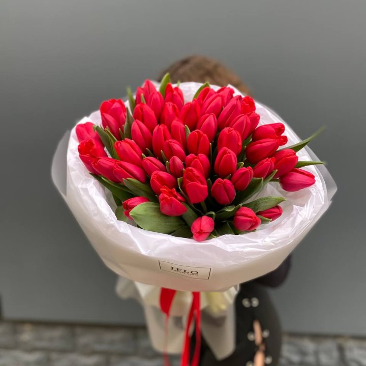 51 тюльпан "Любовь" в Саранске
