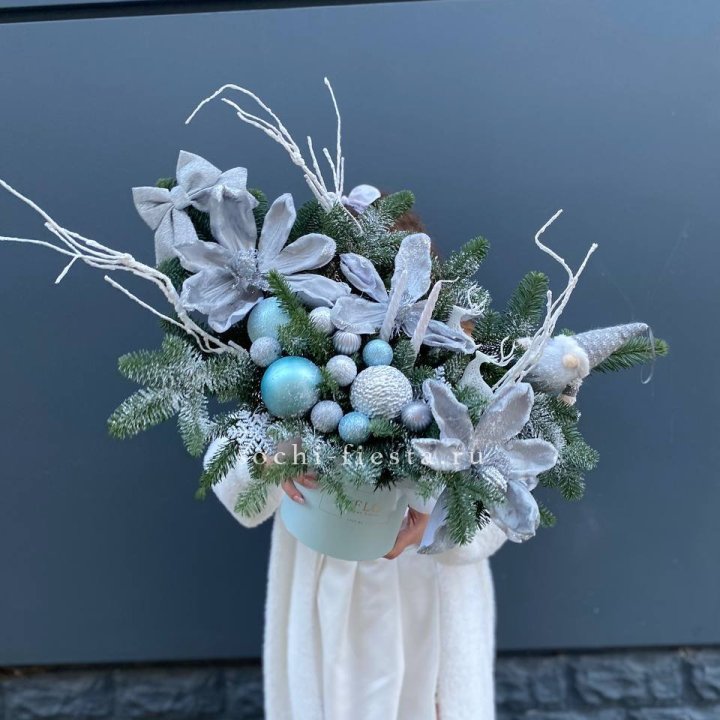 Композиция "Снежный цветок" в Саранске