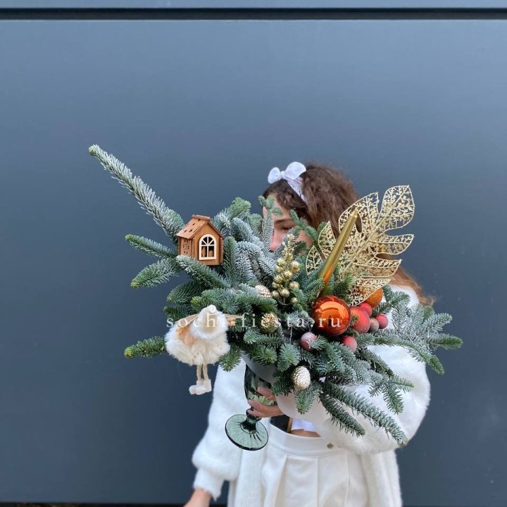 Композиция в бокале огненная  в Саранске