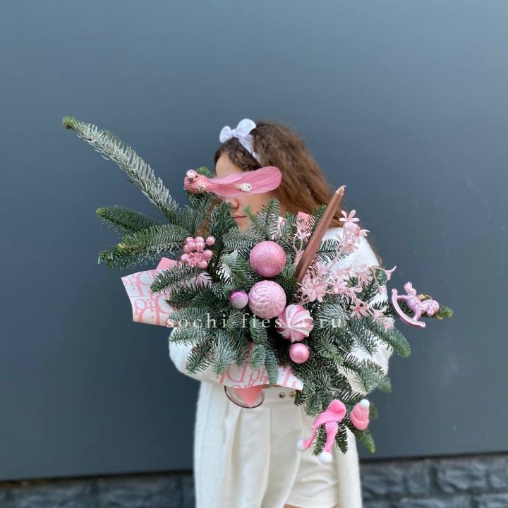 Композиция бокал розовый в Саранске