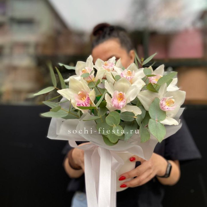 Бокс с орхидеями в Саранске