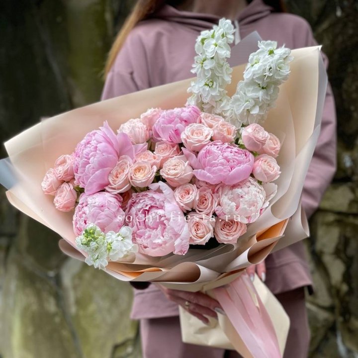 Букет с пионами №1 в Саранске