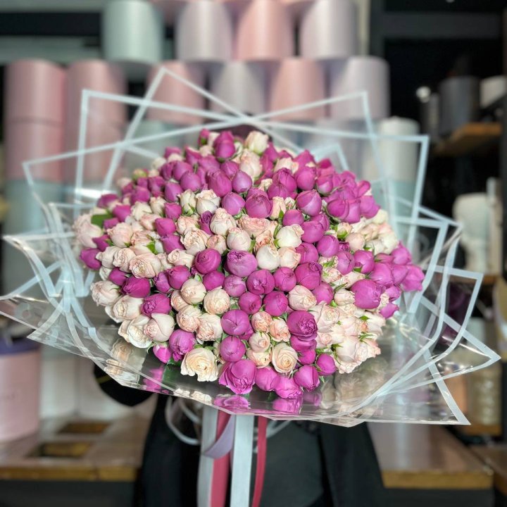 101 кустовая пионовидная роза в Саранске