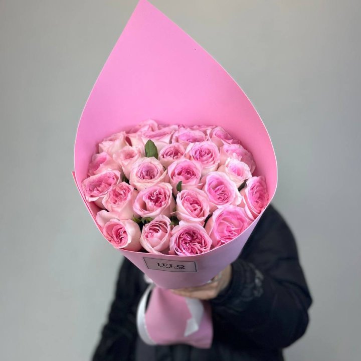 25 нежных роз в Саранске