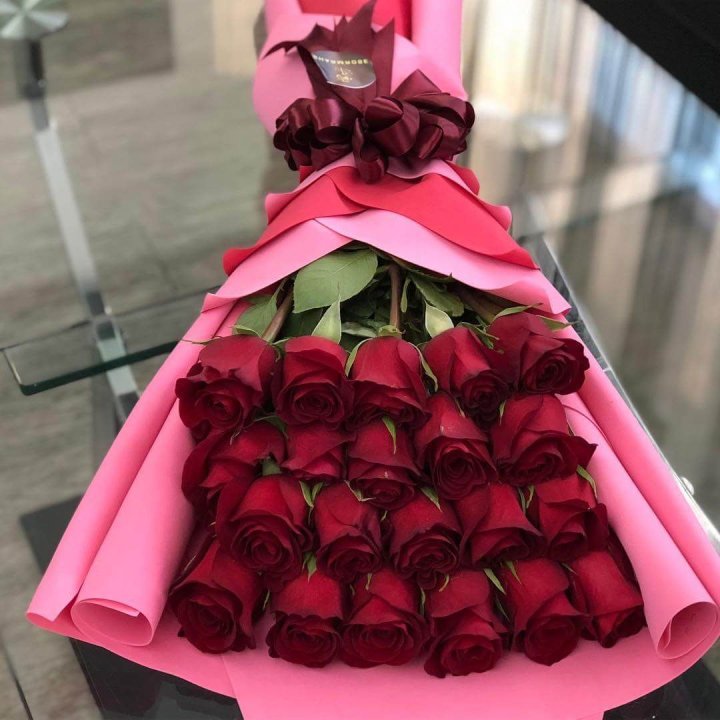 21 красная роза "Элеганс" в Саранске