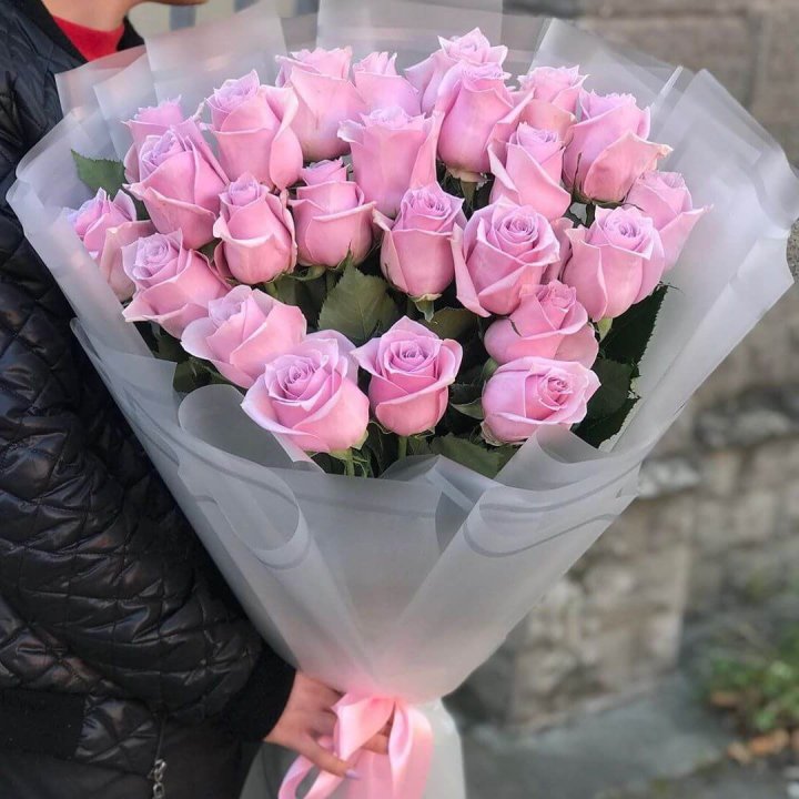 25 высоких розовых роз в Саранске