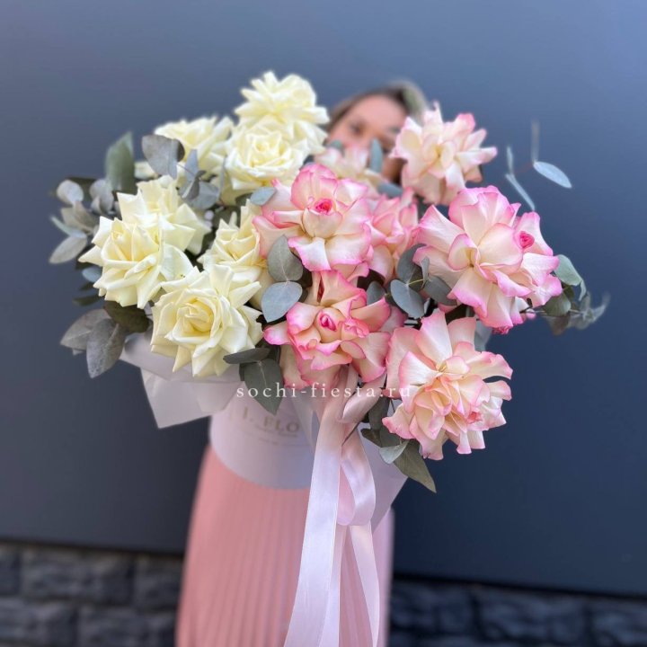 15 Французских роз в боксе в Саранске