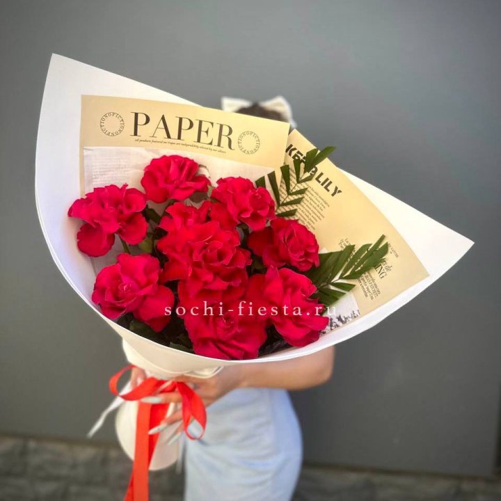 9 Красных французских роз Чико в Саранске