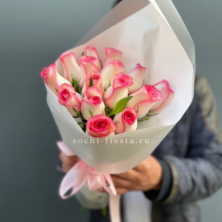 15 роз "Джумилия" в Саранске