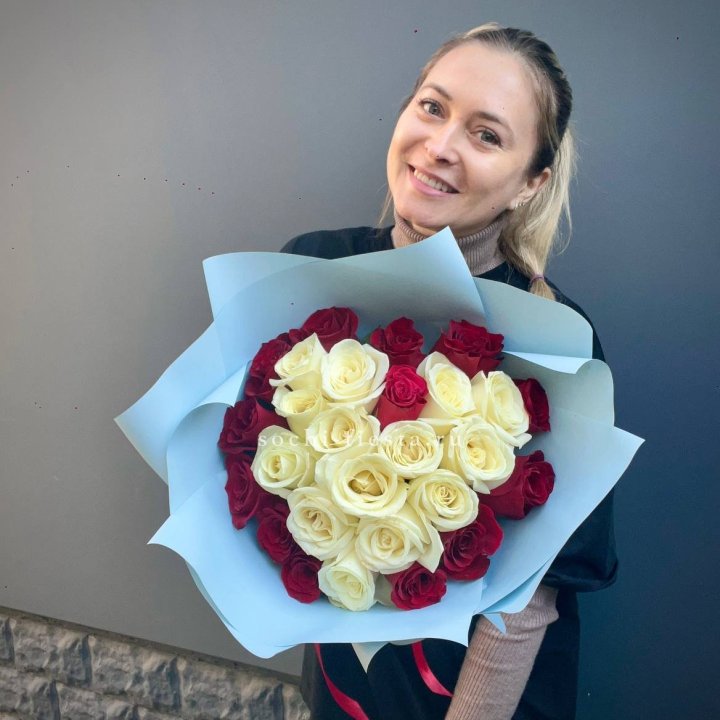 27 роз "Сердце" в Саранске